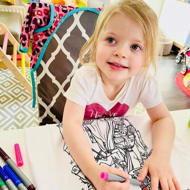 Splat Planet Color-in Cats T-Shirt with 6 Non-Toxic Washable Magic Pens - Color-in and Wash Out T-Shirt (9-11 Years) - Image 4